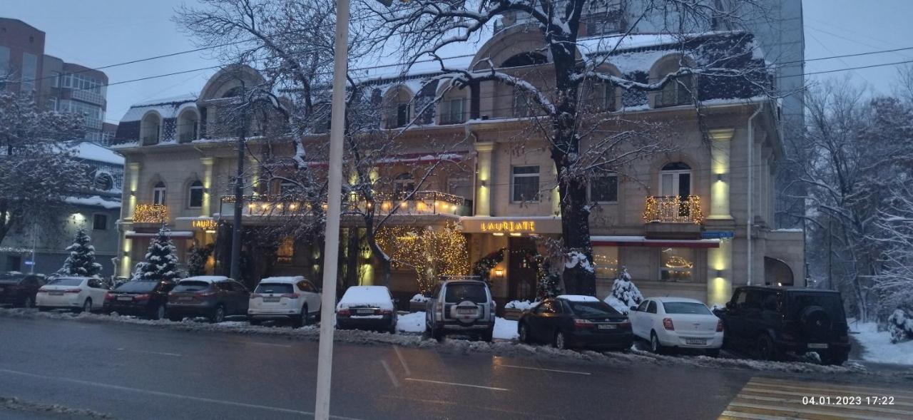 Квартира- Студия В Гостевом Доме Almatý Exterior foto